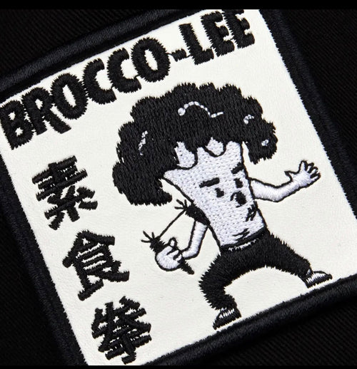 Cappellino Nero "Brocco-Lee" con Patch Parodia Bruce Lee 🥦🥋